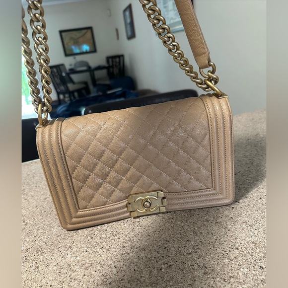Old medium Chanel boy bag - Picture 1 of 13